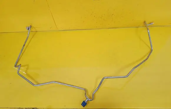 Nissan Primera Air conditioning (A/C) pipe/hose 