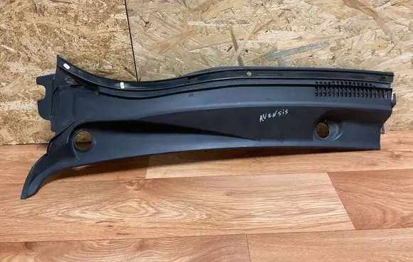 Wiper trim