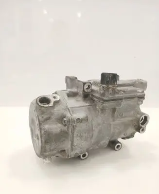 Toyota Prius+ (ZVW40) Air conditioning (A/C) compressor (pump) 0422000404 ES27C 3T03822