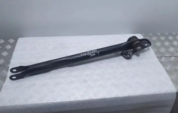 Land Rover Freelander 2 - LR2 Rear control arm 5B744AL2L7A