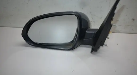 Front door electric wing mirror