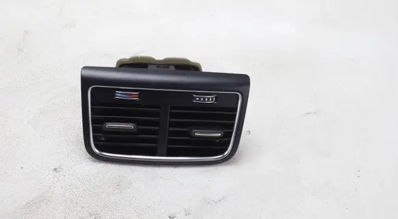 Audi A5 8T 8F Rear air vent grill 8K0819203J
