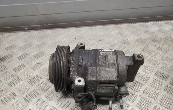 Jeep Grand Cherokee Air conditioning (A/C) compressor (pump) P68028917AB 68028917AB
