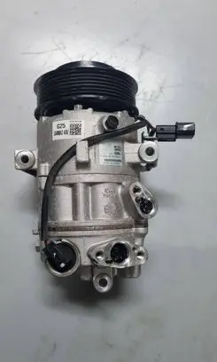 KIA Sportage Air conditioning (A/C) compressor (pump) 97701N7250 CA500NX5AB06