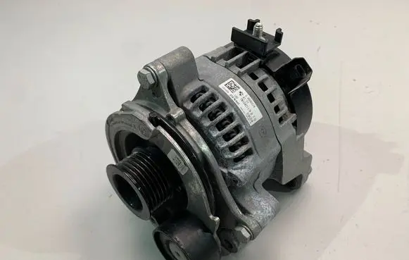 Mini One - Cooper F56 F55 Generator/alternator 8680374