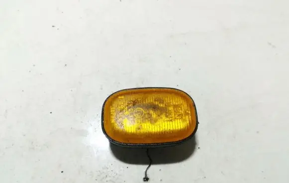 Toyota Previa (XR30, XR40) II Front fender indicator light 6r019461