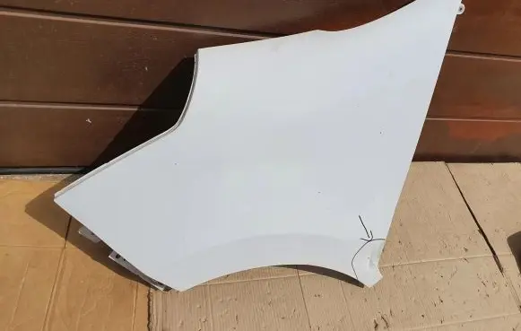 Renault Master III Fender 631010504R