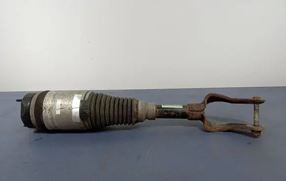 Jeep Grand Cherokee Front shock absorber/damper 68080210AB
