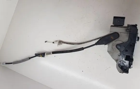 Citroen DS5 Rear door lock 968691970B
