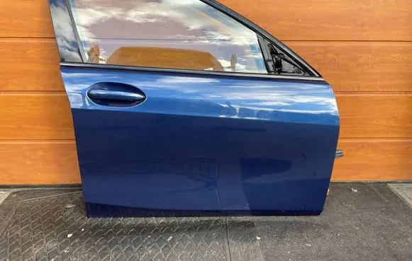 BMW 1 F40 Front door
