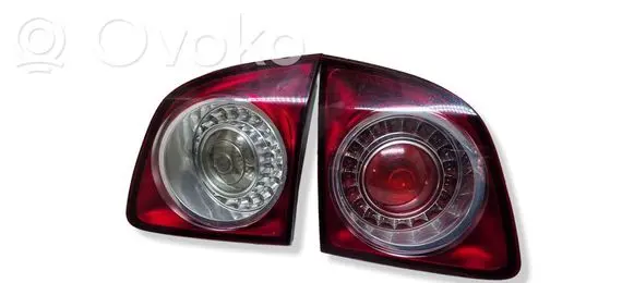 Volkswagen Golf Plus Tailgate rear/tail lights 5M0945093H 96496201
