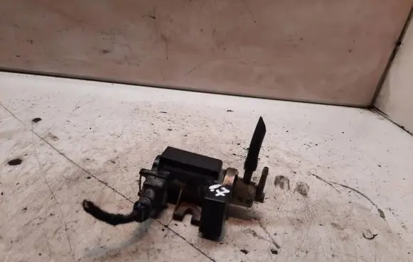 Opel Combo C Turbo solenoid valve 72190339 897210