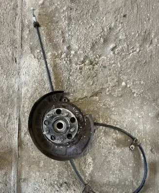 Hyundai Santa Fe Rear wheel hub spindle/knuckle 