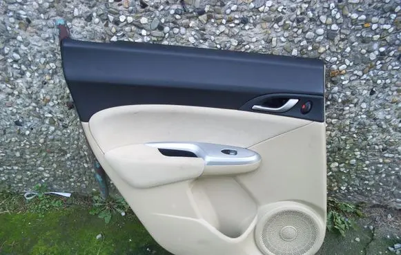 Honda Civic Rear door card panel trim