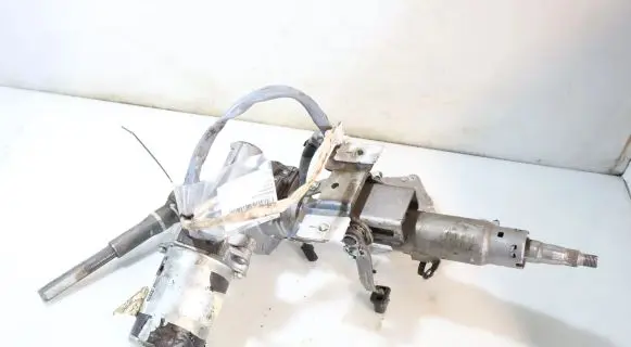 Toyota Yaris Power steering pump