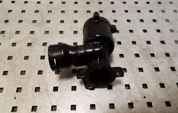 Thermostat/thermostat housing
