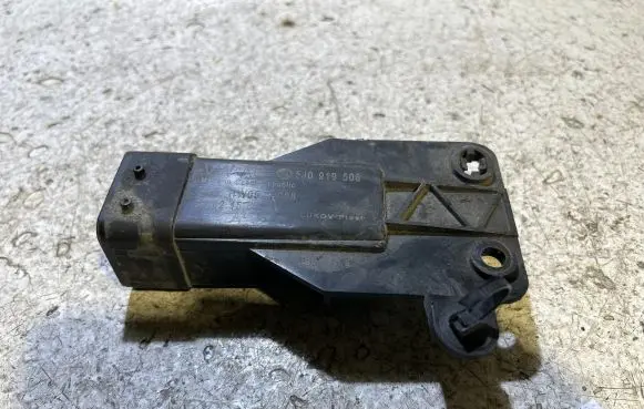 Skoda Fabia Mk3 (NJ) Coolant fan relay 5J0919506 V05H008