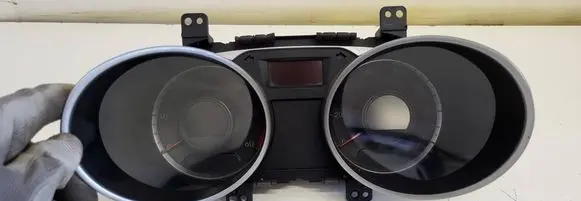Hyundai ix35 Speedometer (instrument cluster) 940032Y350 11001623501U
