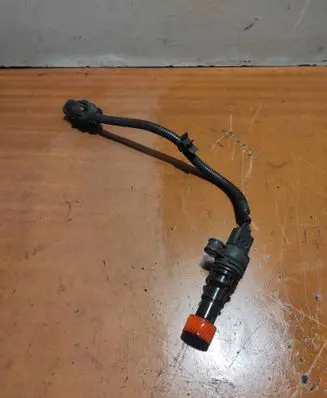 Hyundai Sonata ABS wheel speed sensor 