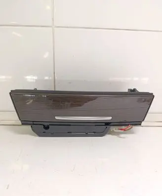 BMW 7 F01 F02 F03 F04 Car ashtray 9119317 9182502