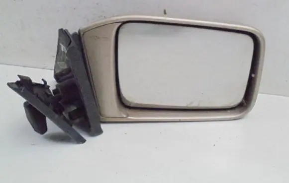 Ford Granada Manual wing mirror 82GB17682HB