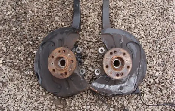 Mercedes-Benz ML W164 Front wheel hub spindle knuckle
