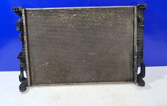 Coolant radiator