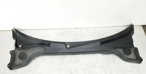 Audi TT TTS Mk2 Wiper trim 8J2819401D
