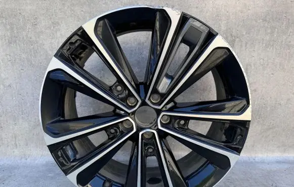 Toyota RAV 4 (XA50) R20 alloy rim 