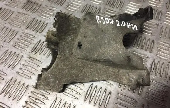 Peugeot 307 Engine mounting bracket 9638770480