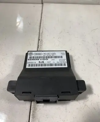 Volkswagen Tiguan Gateway control module 1K0907530L