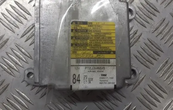 Toyota Avensis T250 Airbag control unit/module 8917005122