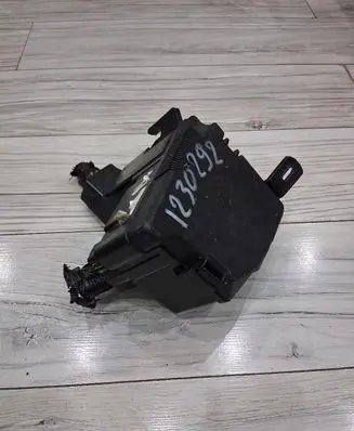 Ford Fiesta Fuse box set 8V5114B144BA
