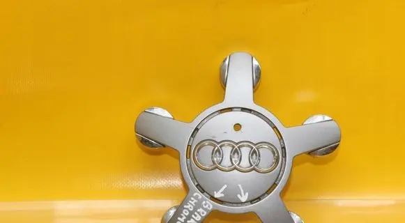 Original wheel cap