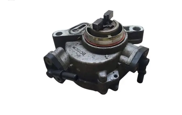 Ford Fiesta Vacuum pump 9684786780