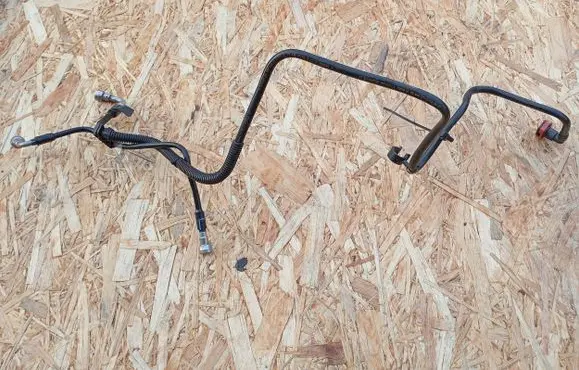 Fiat Freemont Fuel line pipe