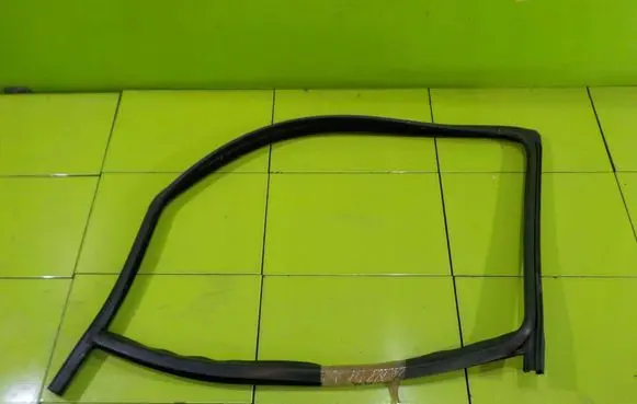 Citroen Nemo Rubber seal front door window/glass PRZOD