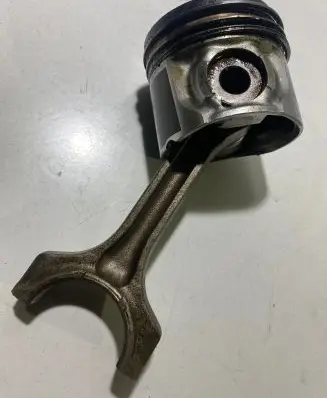 Honda Civic Piston 142