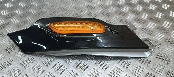 Mini Cooper Countryman R60 Front fender indicator light 9802607