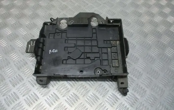 Renault Clio III Battery box tray 