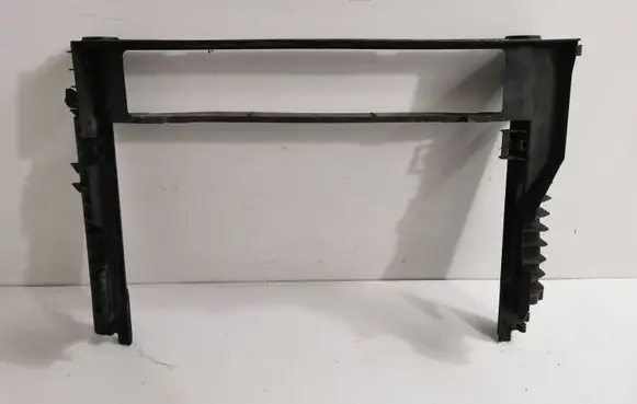 BMW 5 E60 E61 Radiator support slam panel bracket 7787443