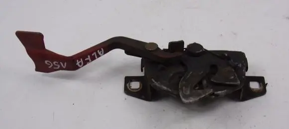 Alfa Romeo 156 Engine bonnet/hood lock/catch 