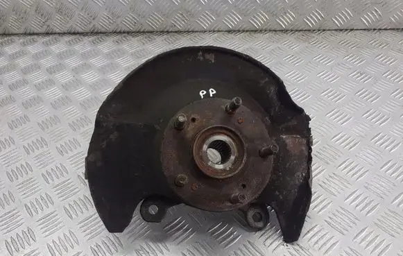 Honda CR-V Stub axle 