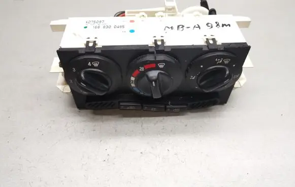 Mercedes-Benz A W168 Climate control unit 1688300485