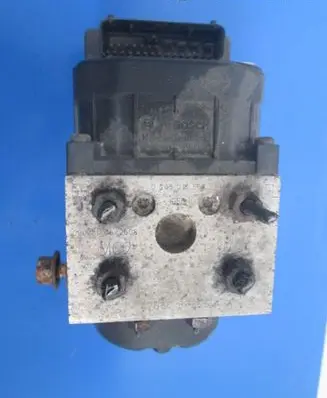 Nissan Primera ABS Pump