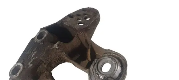 Audi A6 S6 C5 4B Engine mounting bracket 4B0199351A