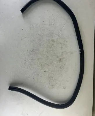 Suzuki Ignis Rear door rubber seal (on body) 