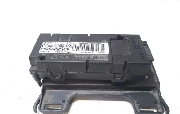 Citroen C4 I Picasso Other relay