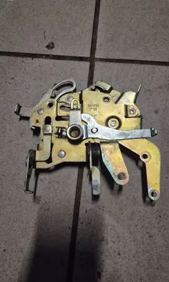 Mercedes-Benz Sprinter W901 W902 W903 W904 Sliding door lock 901730 1735