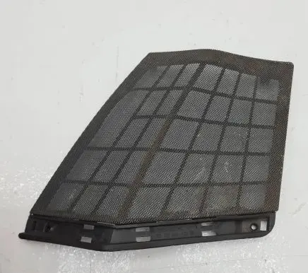 Mercedes-Benz E W124 Side speaker trim/cover 1246802039 22780000